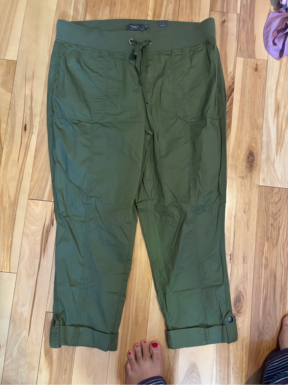 torrid Olive Green Drawstring Capris